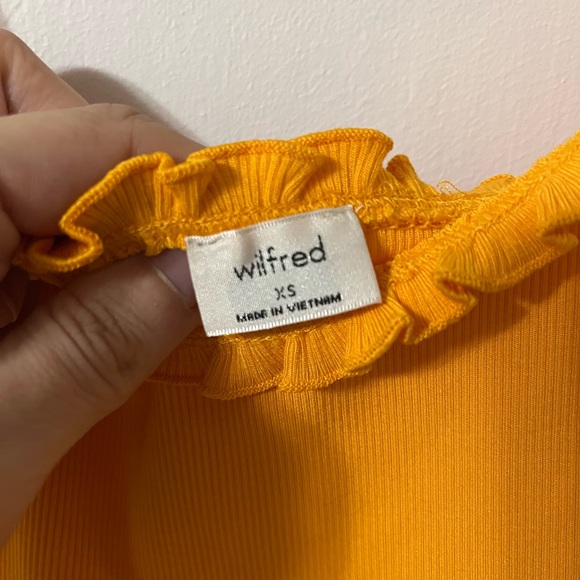 Wilfred brand - buttery soft yellow spaghetti strap bodysuit tank - size xs - Picture 2 of 5